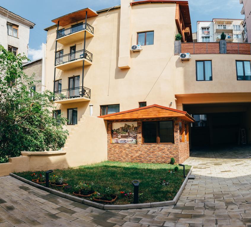 Apartment Georgia Тбилиси Екстериор снимка
