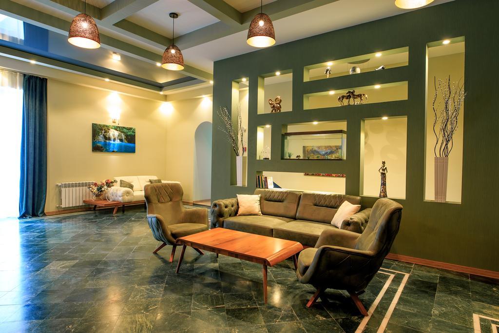 Apartment Georgia Тбилиси Екстериор снимка
